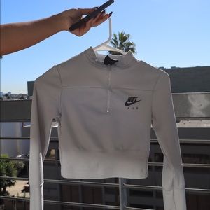 Nike Air Fitted Long Sleeve